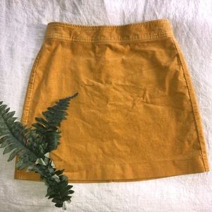 Curduroy mini skirt